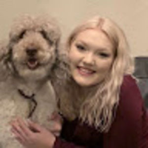 Meet your Posher, Desiree